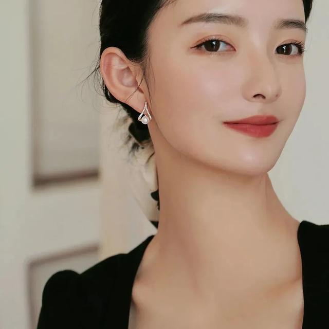 珠给你最顶级的智性美开元棋牌10款灰珍(图10)